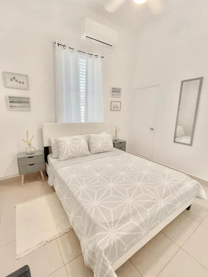 Oasis Inn San Juan Ostello
