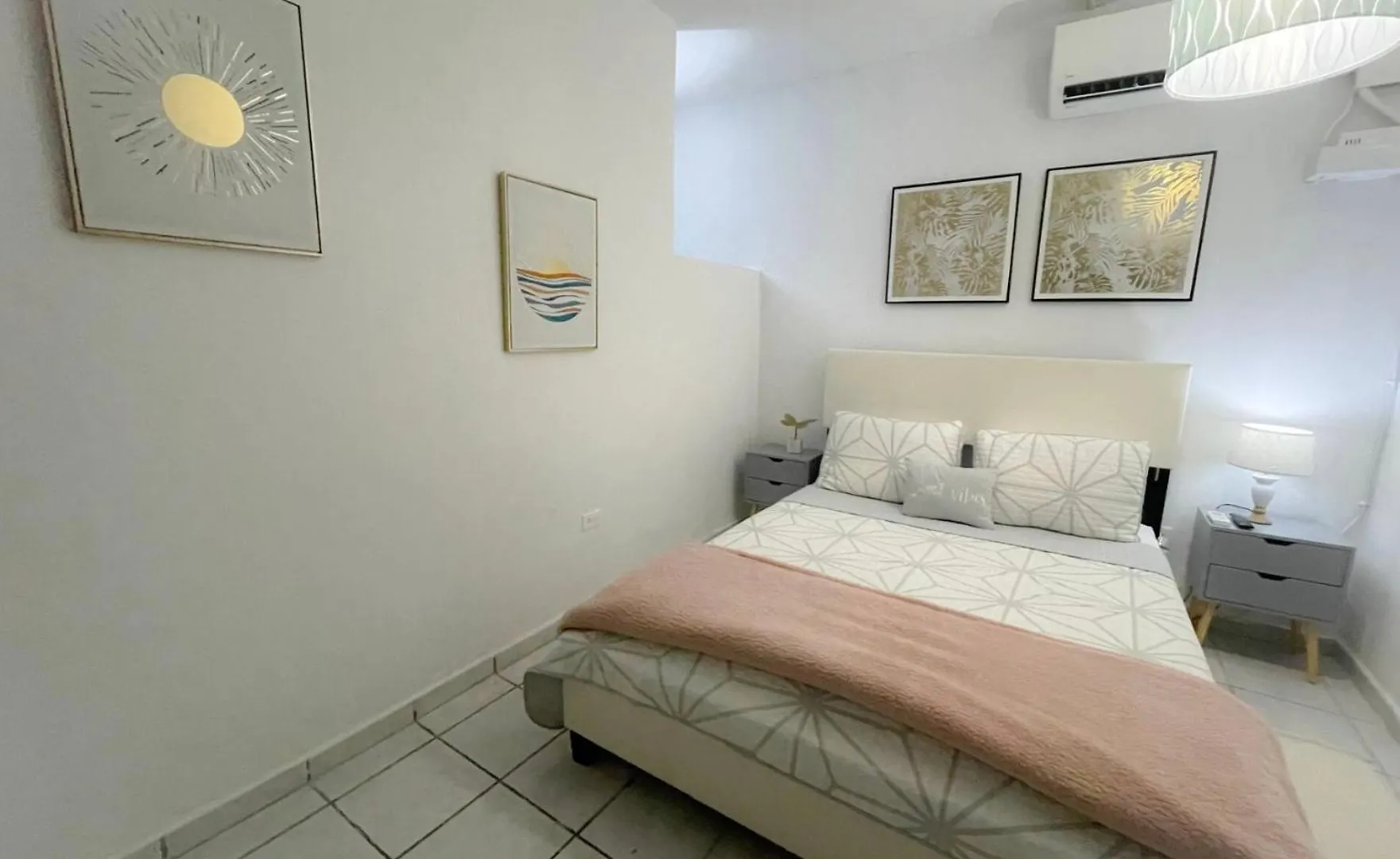 Oasis Inn San Juan Ostello
