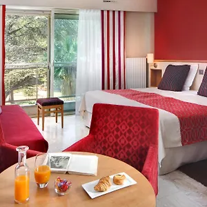the-originals-boutique-hotel-les-strelitzias-antibes-ouest.fr-provencehotel.com/